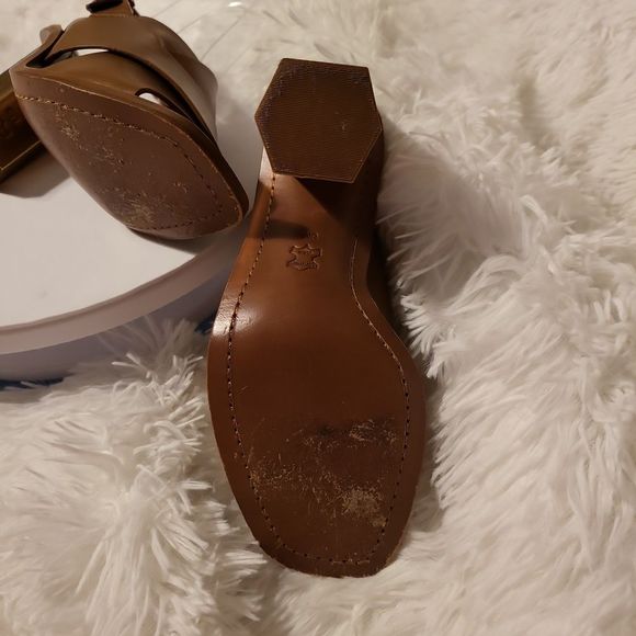 Tory burch authentic heels - Picture 10 of 13